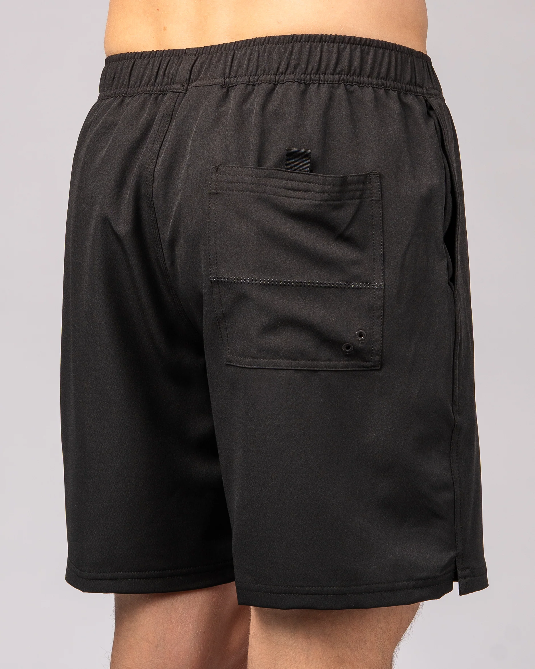 17" Continental Boardshorts - Black - Image 4