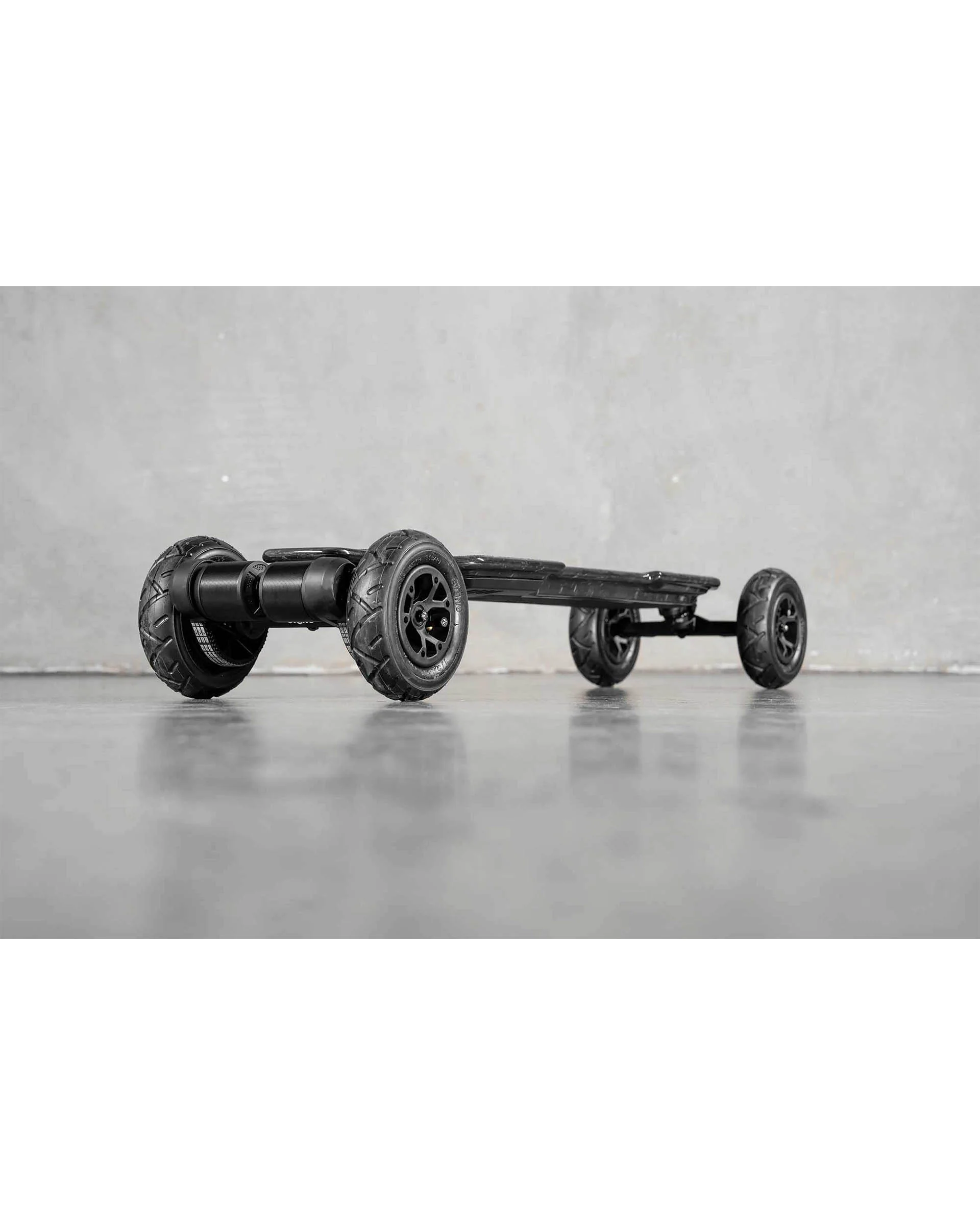 Diablo Carbon 2 in 1 Electric Skateboard - Image 11