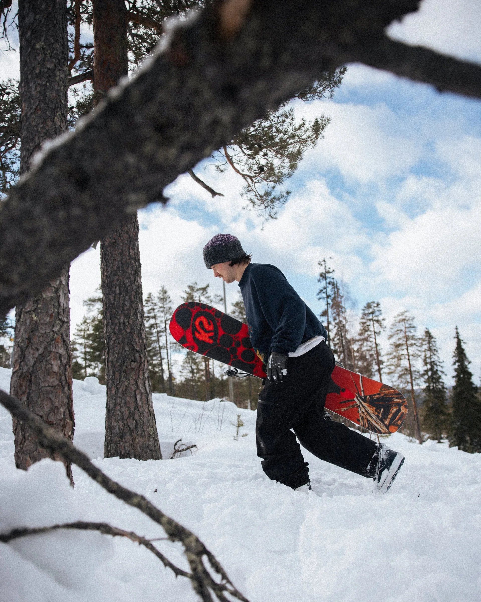 Embassy Snowboard '26 - Image 9