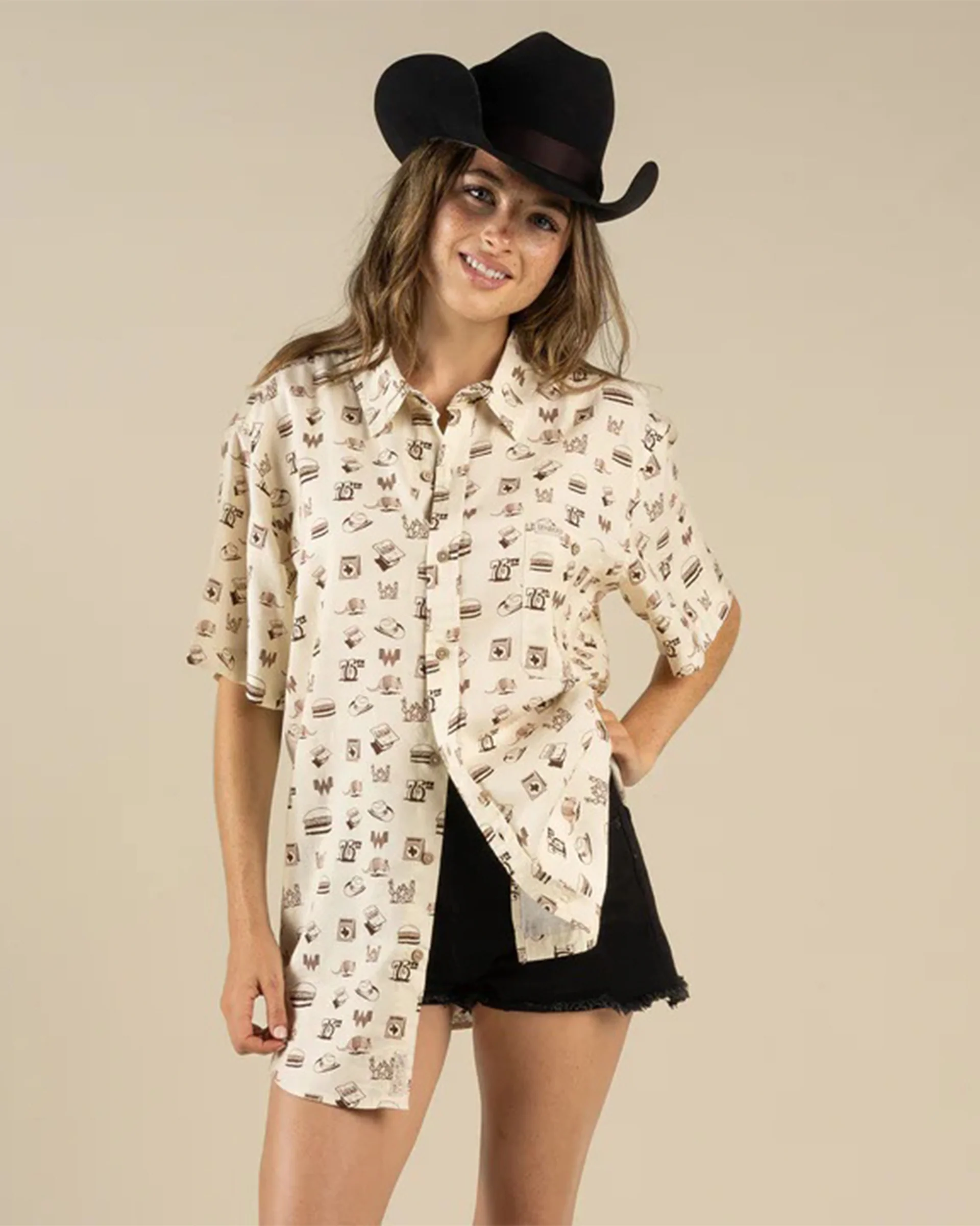 Whataburger x Sendero City Slicker S/S Shirt - Hamburguesa Print - Image 7